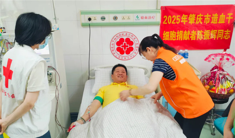 肇庆闪送员陈振辉的“生命速递”